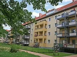Anton-saefkow-strasse Hotel